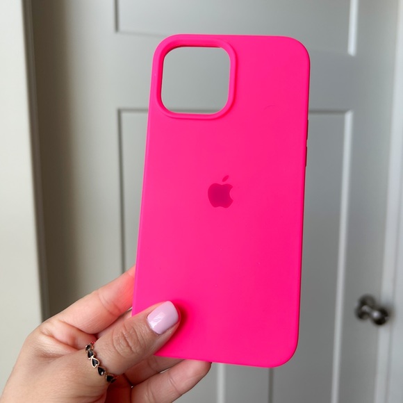 iPhone 13 Pro Max Case - Picture 1 of 3